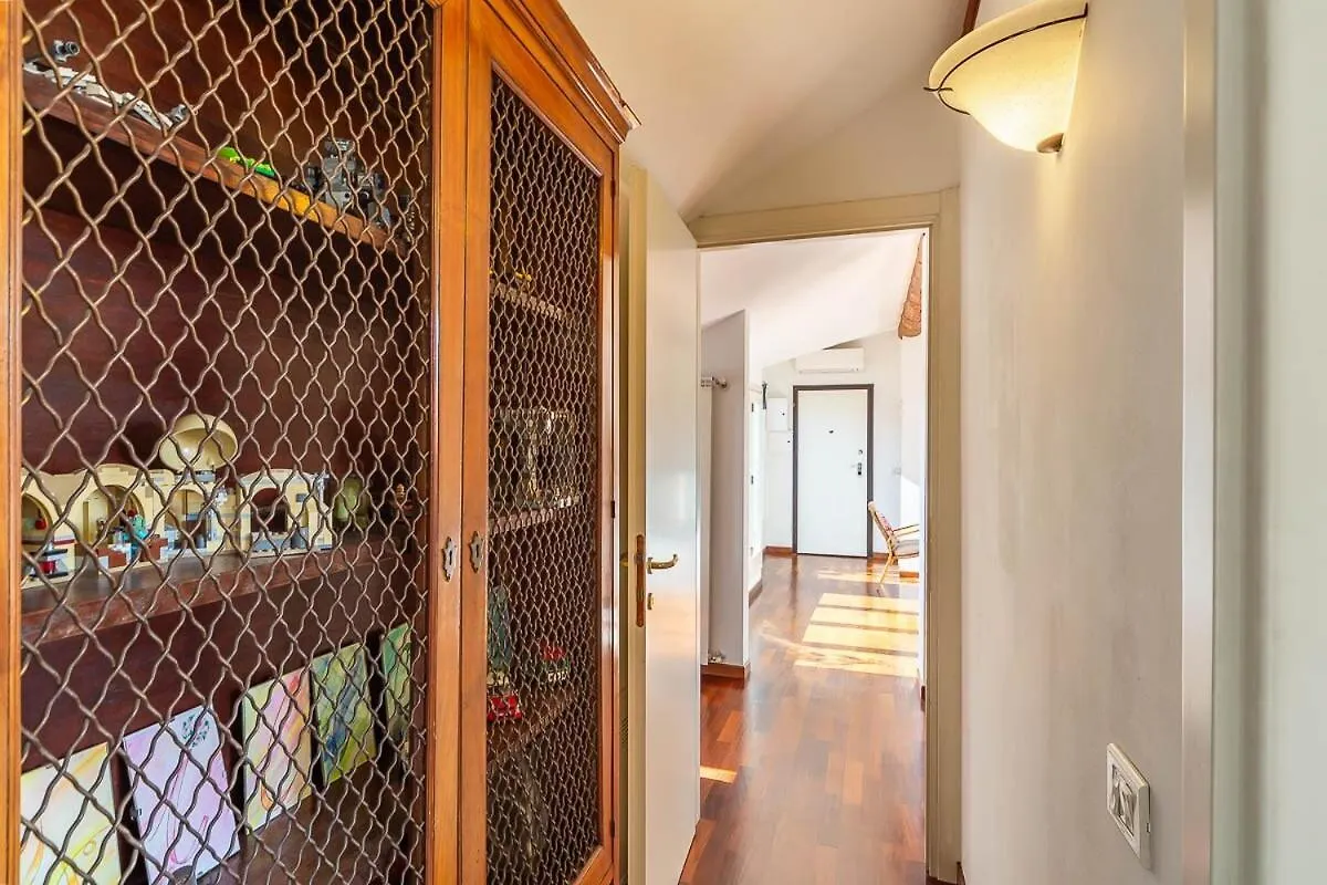 아파트 Central Station 10 Min Private Terrace Skyview 6 Pax 밀라노