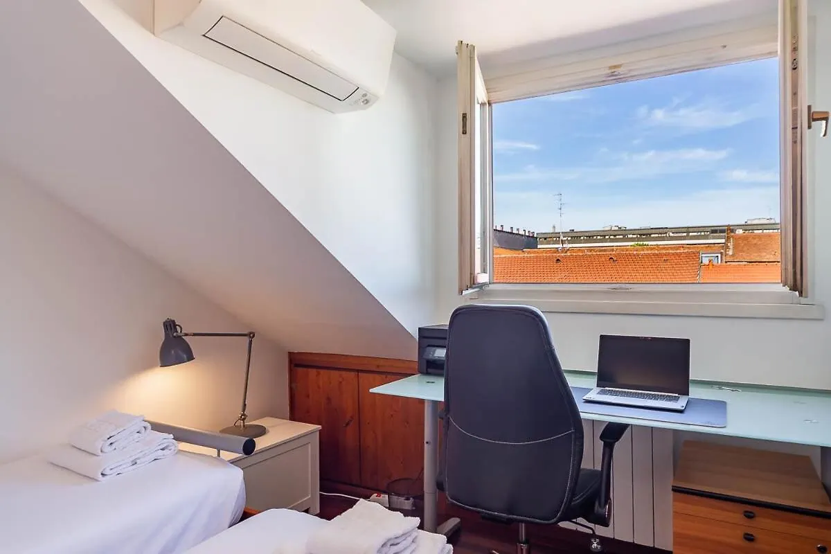 아파트 Central Station 10 Min Private Terrace Skyview 6 Pax 밀라노