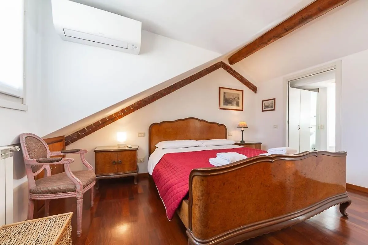 아파트 Central Station 10 Min Private Terrace Skyview 6 Pax 밀라노
